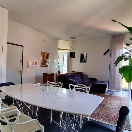 Maison Grimoaldo10 Hébergement de vacances *