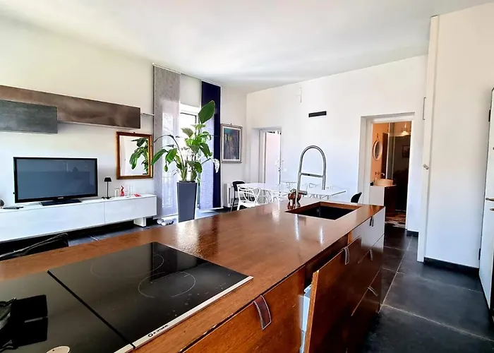 Maison Grimoaldo10 Holiday home *