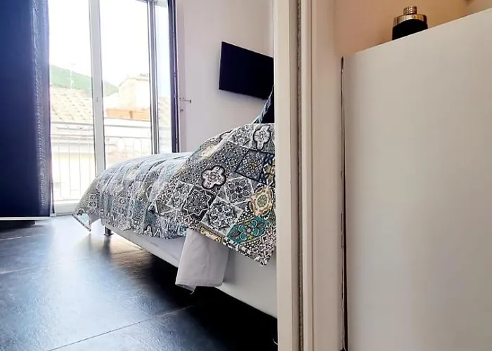 Maison Grimoaldo10 *