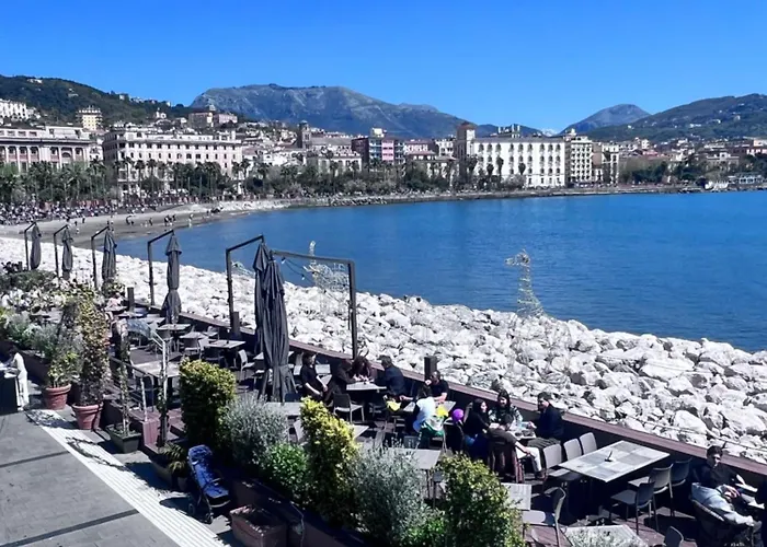 Maison Grimoaldo10 *